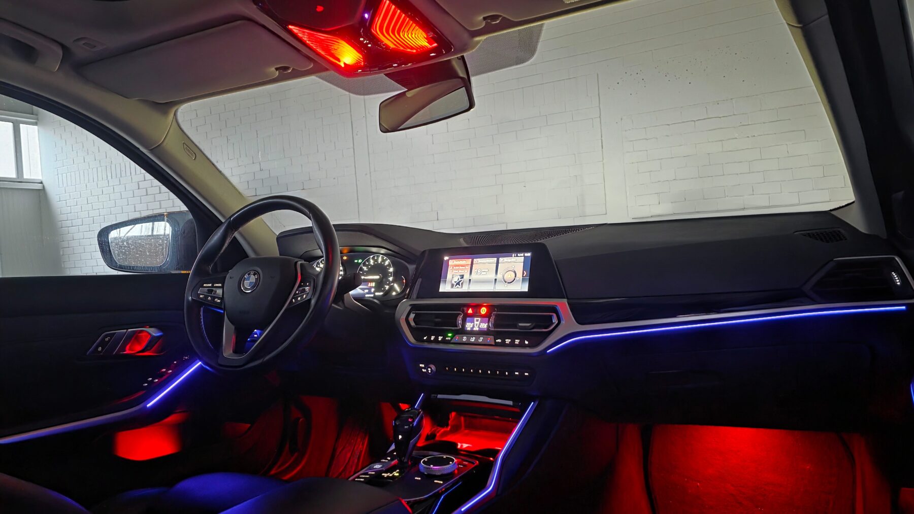 BMW 3er G20 G21 LED Ambientebeleuchtung Innenraum mit Türleisten und Dachbedieneinheit